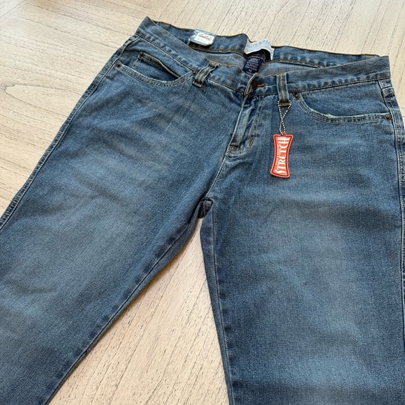 NWT vintage Steve & Barry’s jeans, size 14 short, bootcut flare - Picture 2 of 3